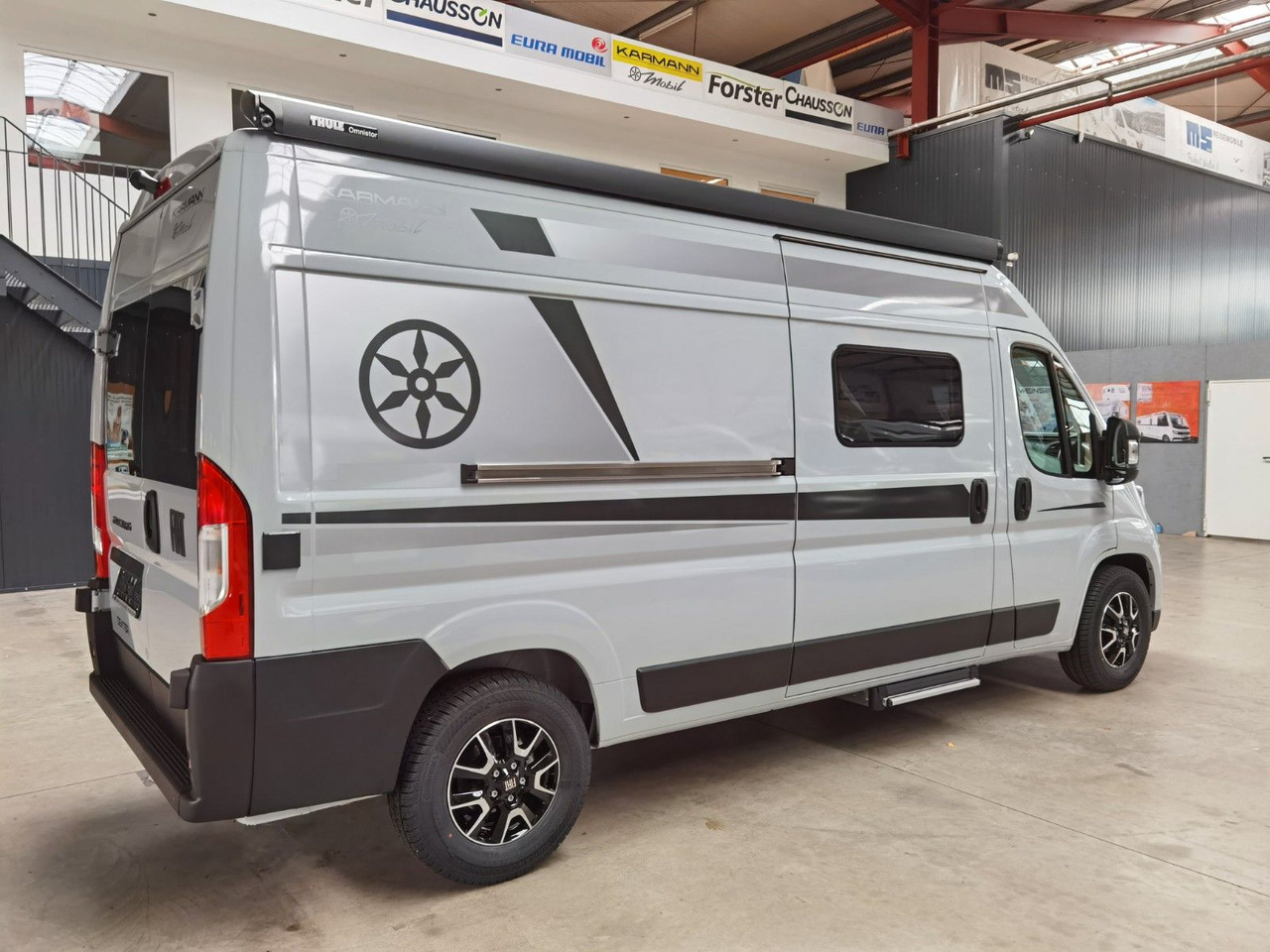 Karmann DEXTER 580 /- 2026 -/ SKY-ROOF & MULTIMEDIA - Αυτοκινούμενο βαν: φωτογραφία 4 Karmann DEXTER 580 /- 2026 -/ SKY-ROOF & MULTIMEDIA - Αυτοκινούμενο βαν: φωτογραφία 4