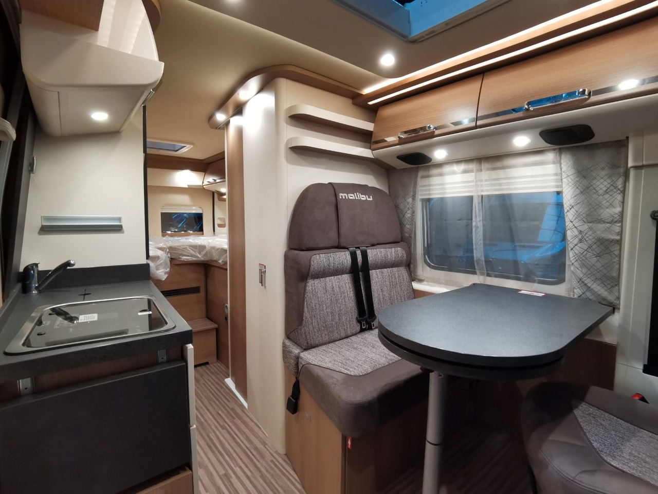 Αυτοκινούμενο βαν Malibu VAN COMFORT GT - 640 LE / NAVIGATION & KEYLESS: φωτογραφία 13