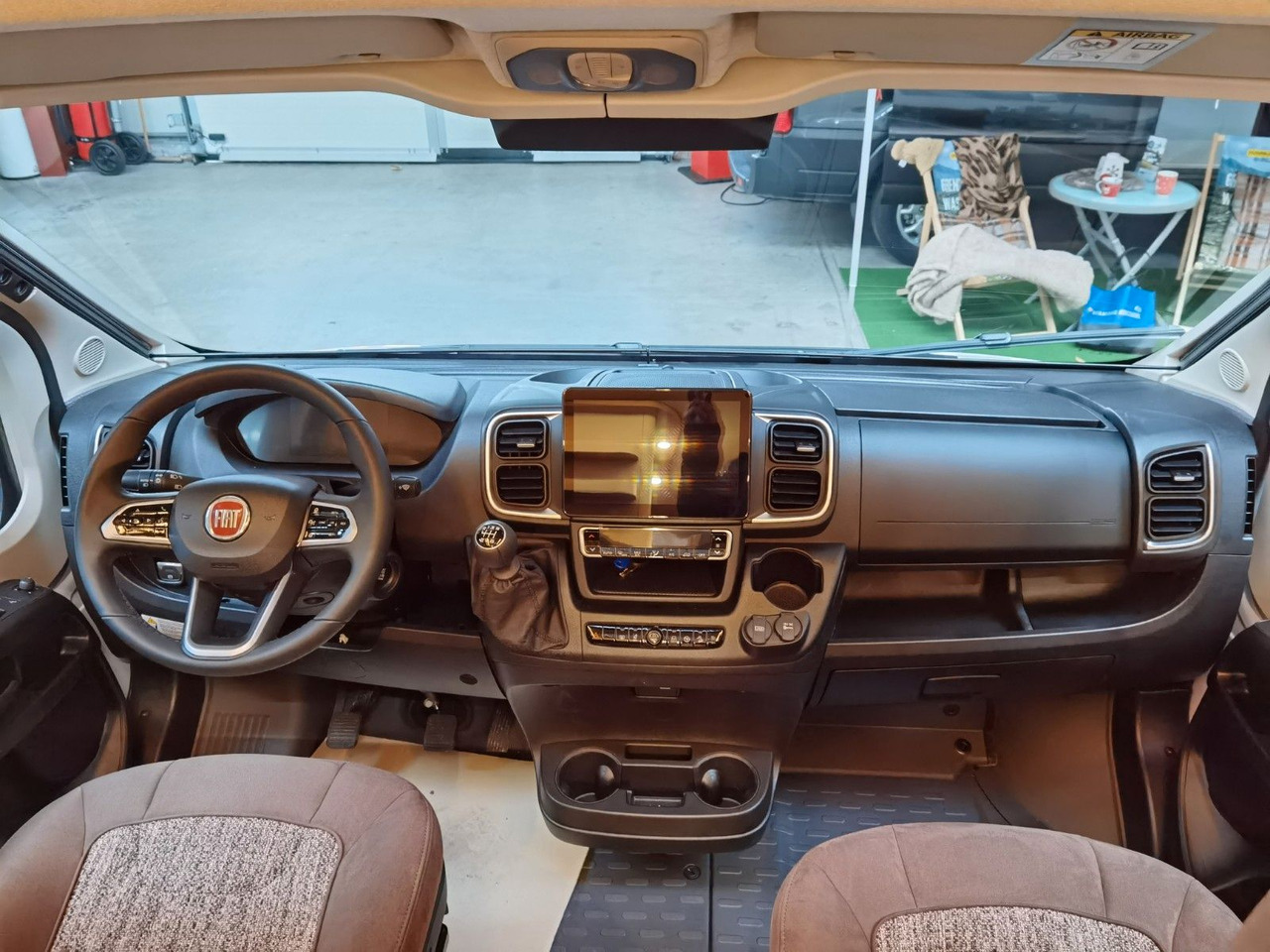 Αυτοκινούμενο βαν Malibu VAN COMFORT GT - 640 LE / NAVIGATION & KEYLESS: φωτογραφία 10
