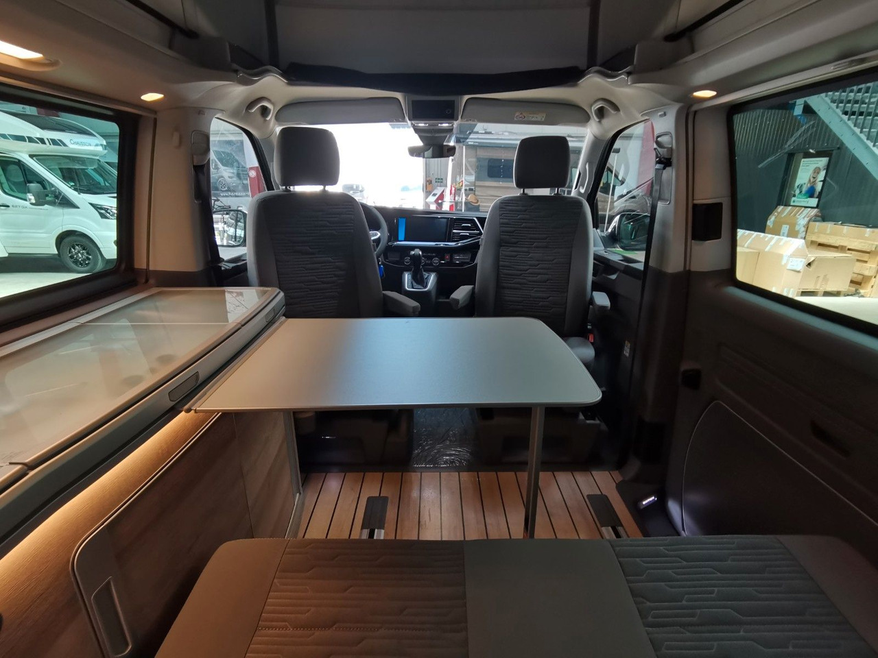 Επιβατικό βαν Volkswagen T6.1 CALIFORNIA OCEAN EDITION / DSG / NAVI / ACC: φωτογραφία 20