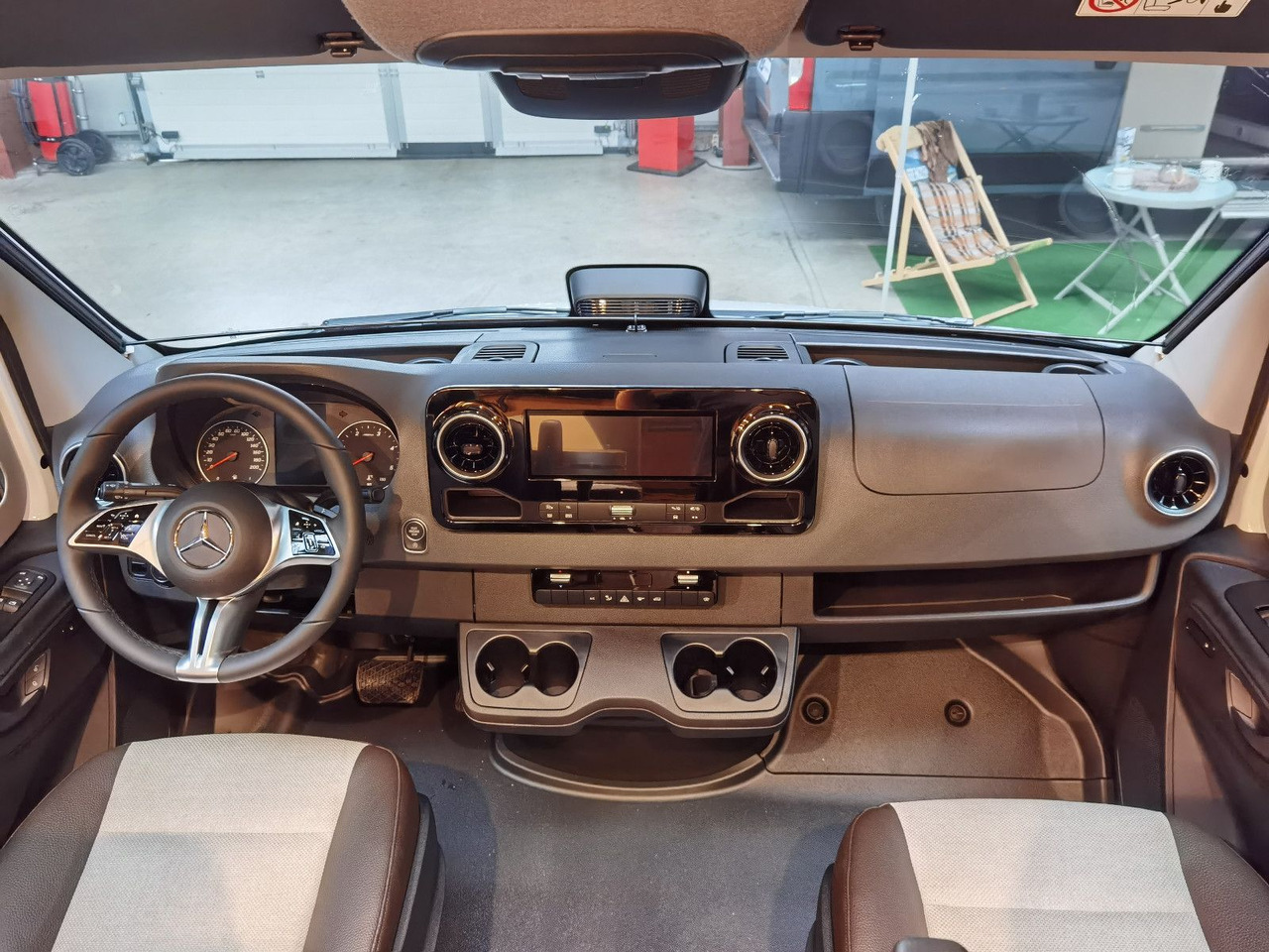 Ημιενιαίο αυτοκινούμενο Weinsberg CARACOMPACT 640 MEG EDITION-PEPPER / EINZELBETTE: φωτογραφία 10