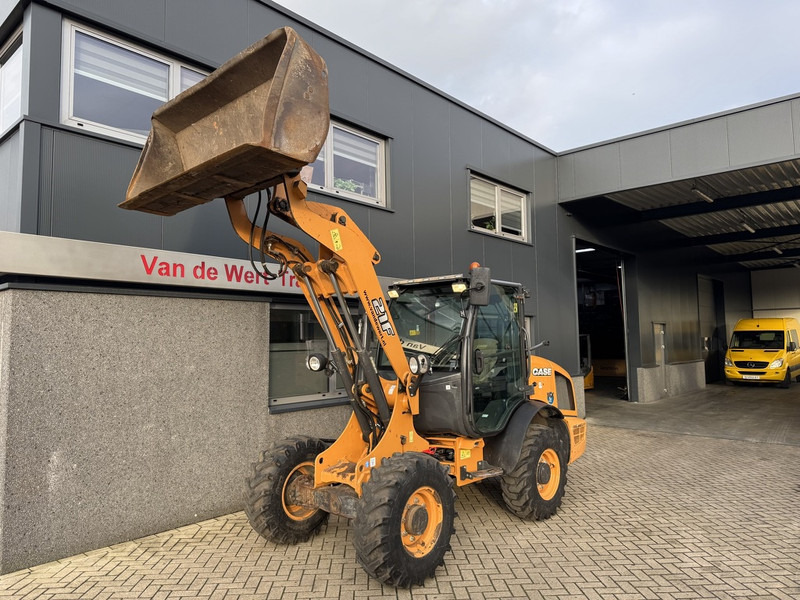 Case 21F Shovel / Radlader / Wheel Loader 2016 Bucket & Forks 3970Hours - Ελαστιχοφόρος φορτωτής: φωτογραφία 3 Case 21F Shovel / Radlader / Wheel Loader 2016 Bucket & Forks 3970Hours - Ελαστιχοφόρος φορτωτής: φωτογραφία 3