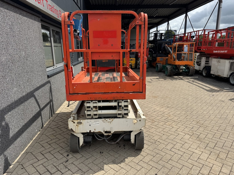 Genie GS2046 schaarlift schaar hoogwerker 2012 uur 8mtr werkhoogte - Ψαλιδωτό ανυψωτικό: φωτογραφία 5 Genie GS2046 schaarlift schaar hoogwerker 2012 uur 8mtr werkhoogte - Ψαλιδωτό ανυψωτικό: φωτογραφία 5