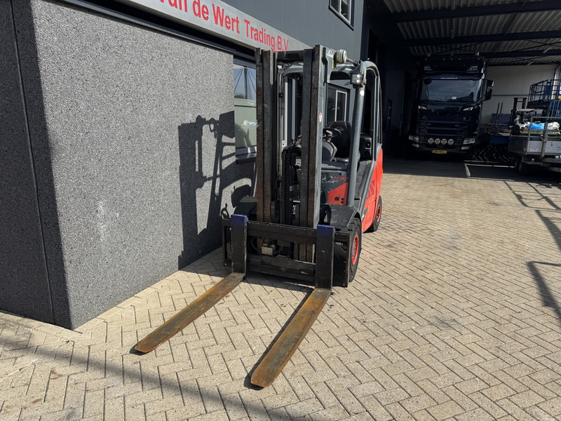 Linde H30D-02 Triplo 465 Freelift / Sideshift / VW Diesel 2014 - Πετρελαιοκίνητο περονοφόρο: φωτογραφία 3 Linde H30D-02 Triplo 465 Freelift / Sideshift / VW Diesel 2014 - Πετρελαιοκίνητο περονοφόρο: φωτογραφία 3