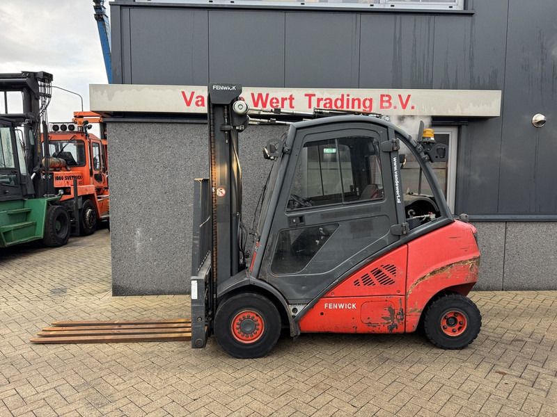 Linde H30T-01 Duplo 365 Sideshift / Vorkversteller LPG 2012 - Υγραεριοκίνητο περονοφόρο: φωτογραφία 1 Linde H30T-01 Duplo 365 Sideshift / Vorkversteller LPG 2012 - Υγραεριοκίνητο περονοφόρο: φωτογραφία 1