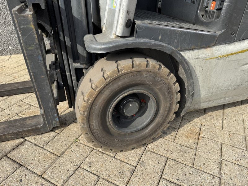 Still RX50-15 Triplo 430 Freelift / Sideshift Elektrisch 2005 - Ηλεκτροκίνητο περονοφόρο: φωτογραφία 3 Still RX50-15 Triplo 430 Freelift / Sideshift Elektrisch 2005 - Ηλεκτροκίνητο περονοφόρο: φωτογραφία 3