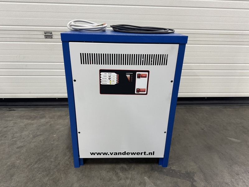VEB Heftruck Accu lader / Forklift Charger New 48V / 80V More in stock. - Ανυψωτικό μηχάνημα: φωτογραφία 1 VEB Heftruck Accu lader / Forklift Charger New 48V / 80V More in stock. - Ανυψωτικό μηχάνημα: φωτογραφία 1