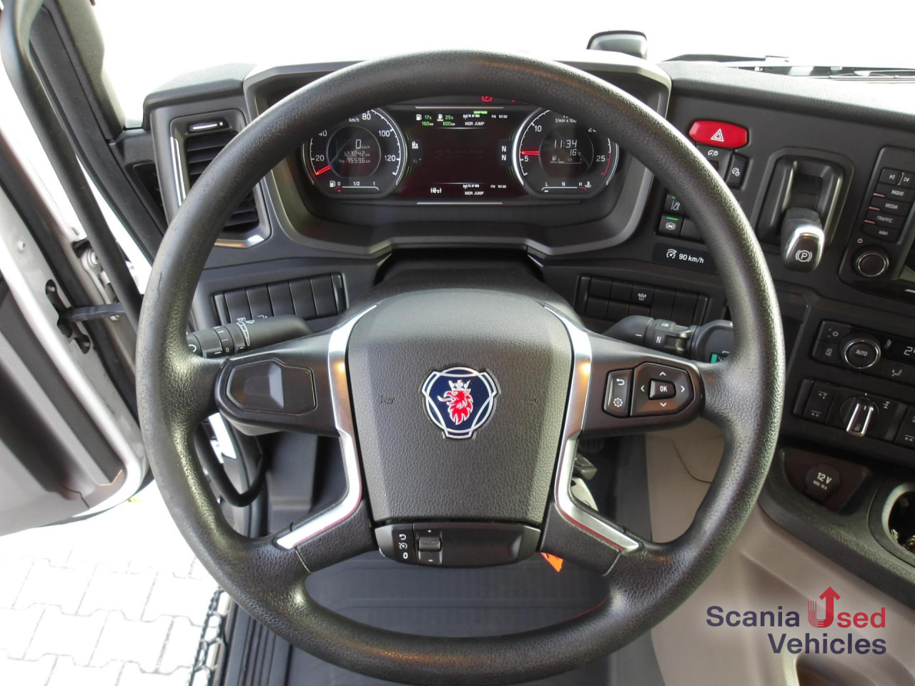 SCANIA P 320 B6x2*4LB / Full Air / Getränkefahrzeug - Φορτηγό για τη μεταφορά ποτών: φωτογραφία 3 SCANIA P 320 B6x2*4LB / Full Air / Getränkefahrzeug - Φορτηγό για τη μεταφορά ποτών: φωτογραφία 3