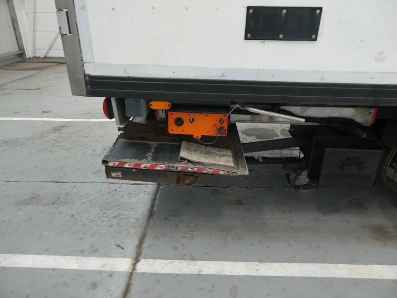 DAF LF 55.220 CARRIER / MULTITEMPERATUUR / 196433 km - Φορτηγό ψυγείο: φωτογραφία 4 DAF LF 55.220 CARRIER / MULTITEMPERATUUR / 196433 km - Φορτηγό ψυγείο: φωτογραφία 4