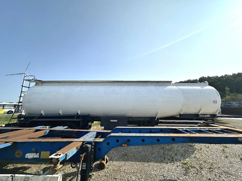 Fruehauf RDF 360 - Επικαθήμενο βυτίο: φωτογραφία 4 Fruehauf RDF 360 - Επικαθήμενο βυτίο: φωτογραφία 4
