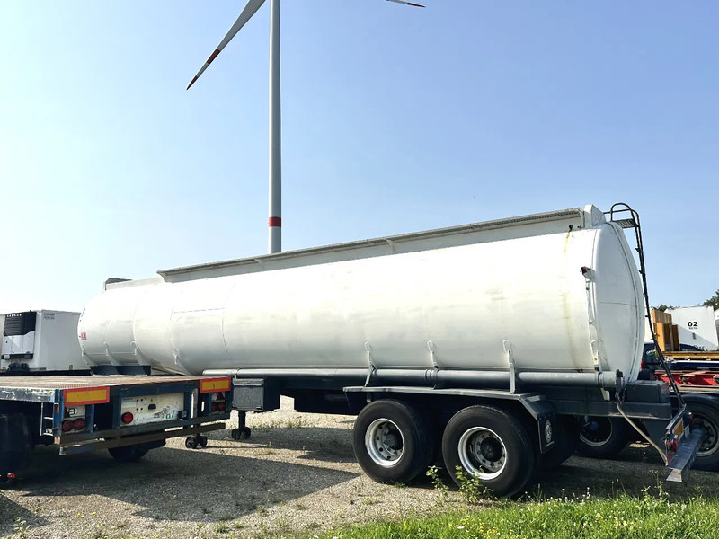 Fruehauf RDF 360 - Επικαθήμενο βυτίο: φωτογραφία 2 Fruehauf RDF 360 - Επικαθήμενο βυτίο: φωτογραφία 2