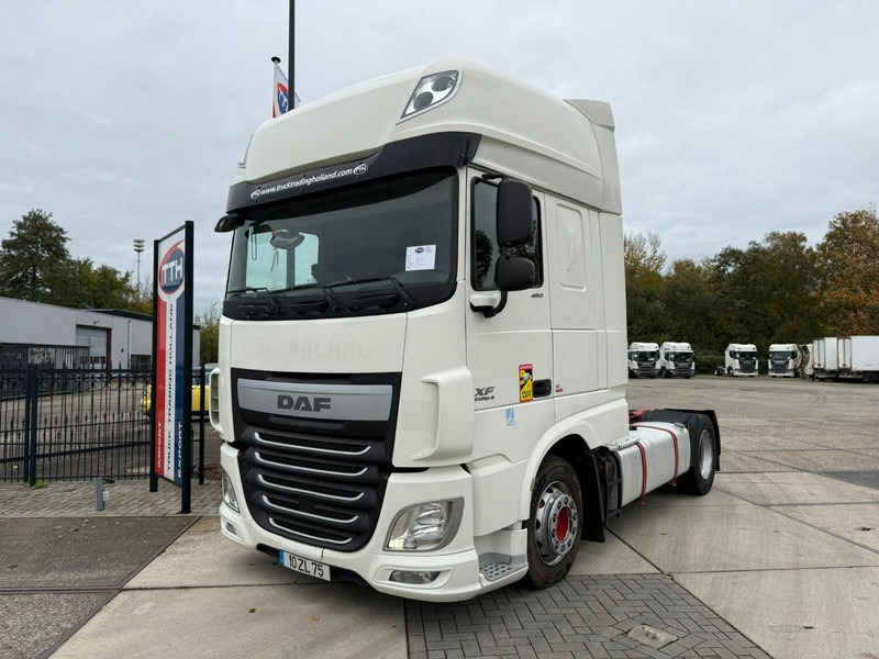 DAF XF460 SuperSpaceCab Intarder 2x fueltank - Τράκτορας: φωτογραφία 2 DAF XF460 SuperSpaceCab Intarder 2x fueltank - Τράκτορας: φωτογραφία 2