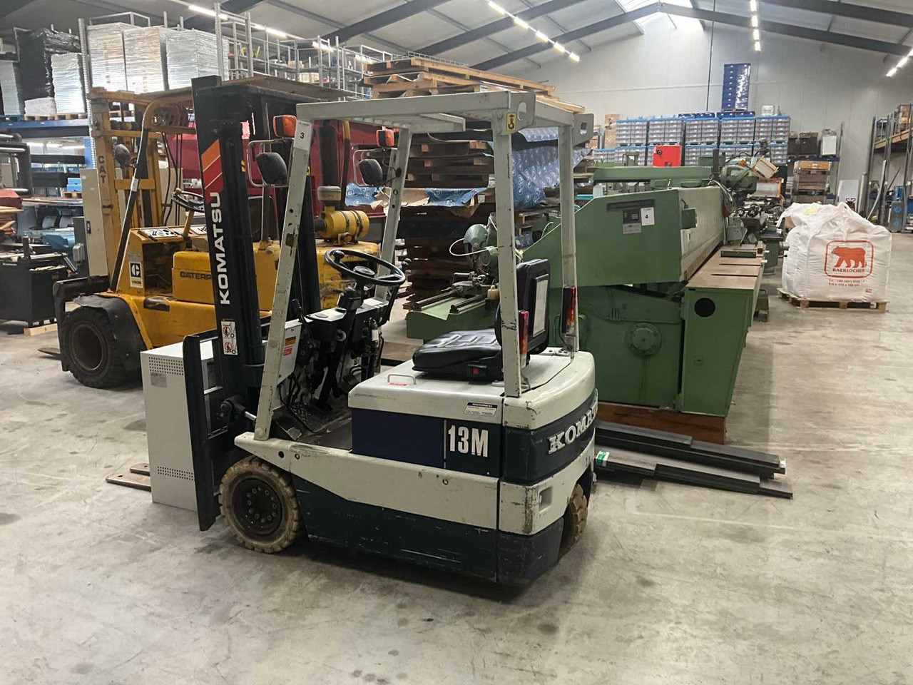 1991 KOMATSU FB13M-2 FORKLIFT - Περονοφόρο όχημα: φωτογραφία 3 1991 KOMATSU FB13M-2 FORKLIFT - Περονοφόρο όχημα: φωτογραφία 3