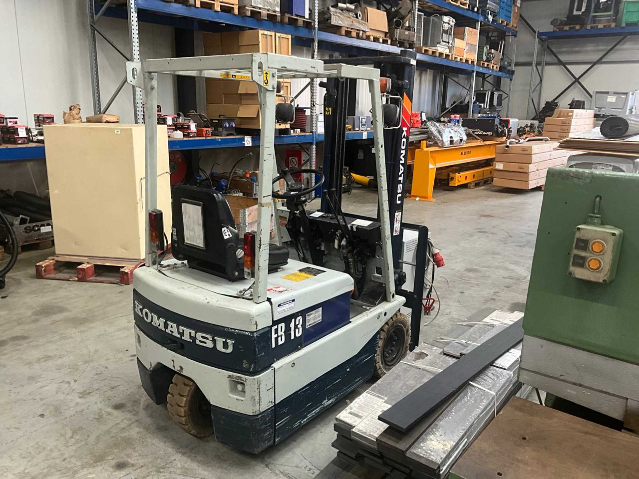 1991 KOMATSU FB13M-2 FORKLIFT - Περονοφόρο όχημα: φωτογραφία 4 1991 KOMATSU FB13M-2 FORKLIFT - Περονοφόρο όχημα: φωτογραφία 4