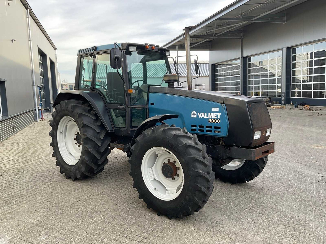 1993 VALMET 8000 HI-TROL FOUR WHEEL DRIVE FARM TRACTOR - Τρακτέρ: φωτογραφία 4 1993 VALMET 8000 HI-TROL FOUR WHEEL DRIVE FARM TRACTOR - Τρακτέρ: φωτογραφία 4