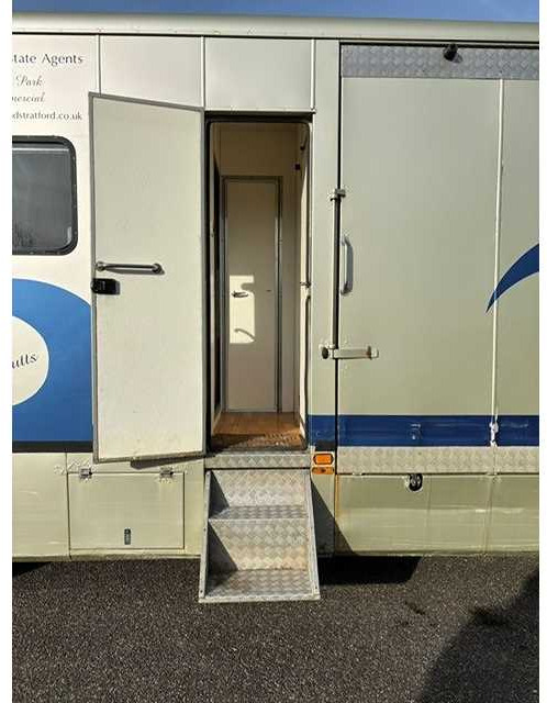 Φορτηγό 1993 VOLVO FL 612 TRUCK HORSE TRAILER: φωτογραφία 17 Φορτηγό 1993 VOLVO FL 612 TRUCK HORSE TRAILER: φωτογραφία 17