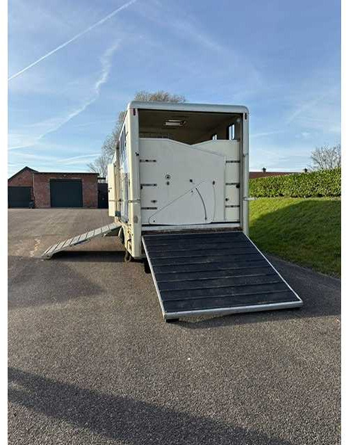 Φορτηγό 1993 VOLVO FL 612 TRUCK HORSE TRAILER: φωτογραφία 16 Φορτηγό 1993 VOLVO FL 612 TRUCK HORSE TRAILER: φωτογραφία 16