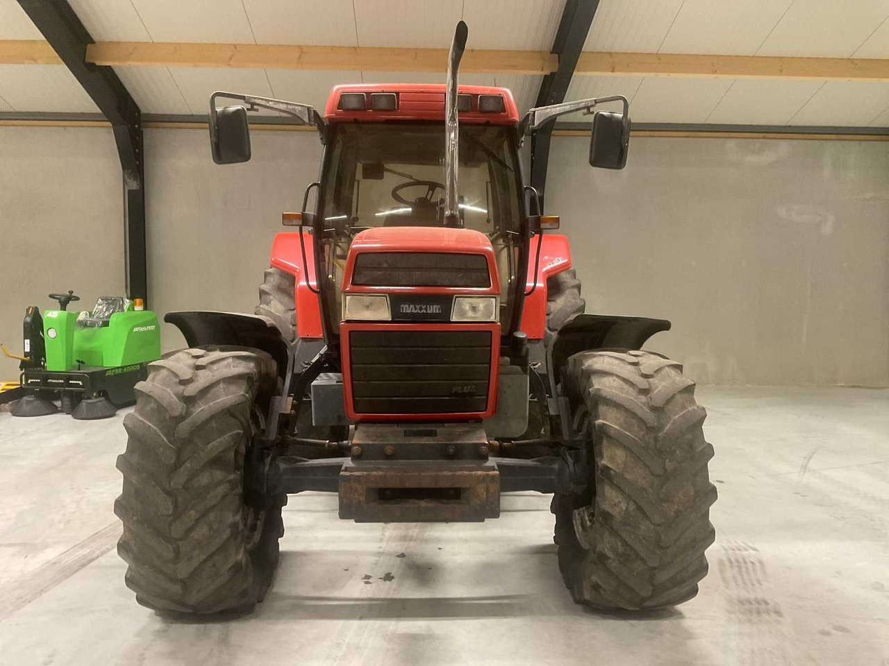1995 CASE IH MAXXUM 5150 PLUS ALL-WHEEL DRIVE FARM TRACTOR - Τρακτέρ: φωτογραφία 3 1995 CASE IH MAXXUM 5150 PLUS ALL-WHEEL DRIVE FARM TRACTOR - Τρακτέρ: φωτογραφία 3