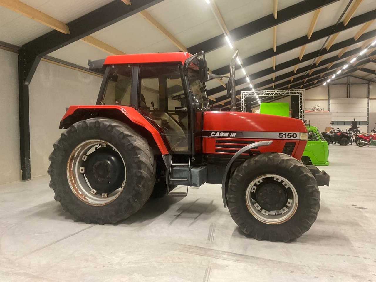 1995 CASE IH MAXXUM 5150 PLUS ALL-WHEEL DRIVE FARM TRACTOR - Τρακτέρ: φωτογραφία 5 1995 CASE IH MAXXUM 5150 PLUS ALL-WHEEL DRIVE FARM TRACTOR - Τρακτέρ: φωτογραφία 5