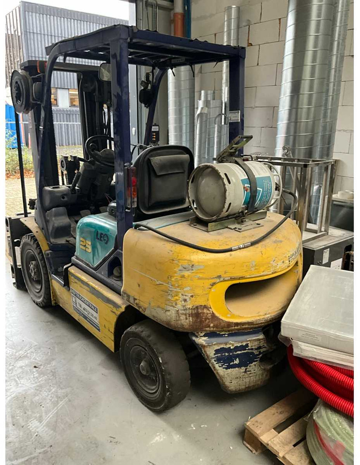 1999 KOMATSU FG25T12 FORKLIFT - Περονοφόρο όχημα: φωτογραφία 2 1999 KOMATSU FG25T12 FORKLIFT - Περονοφόρο όχημα: φωτογραφία 2