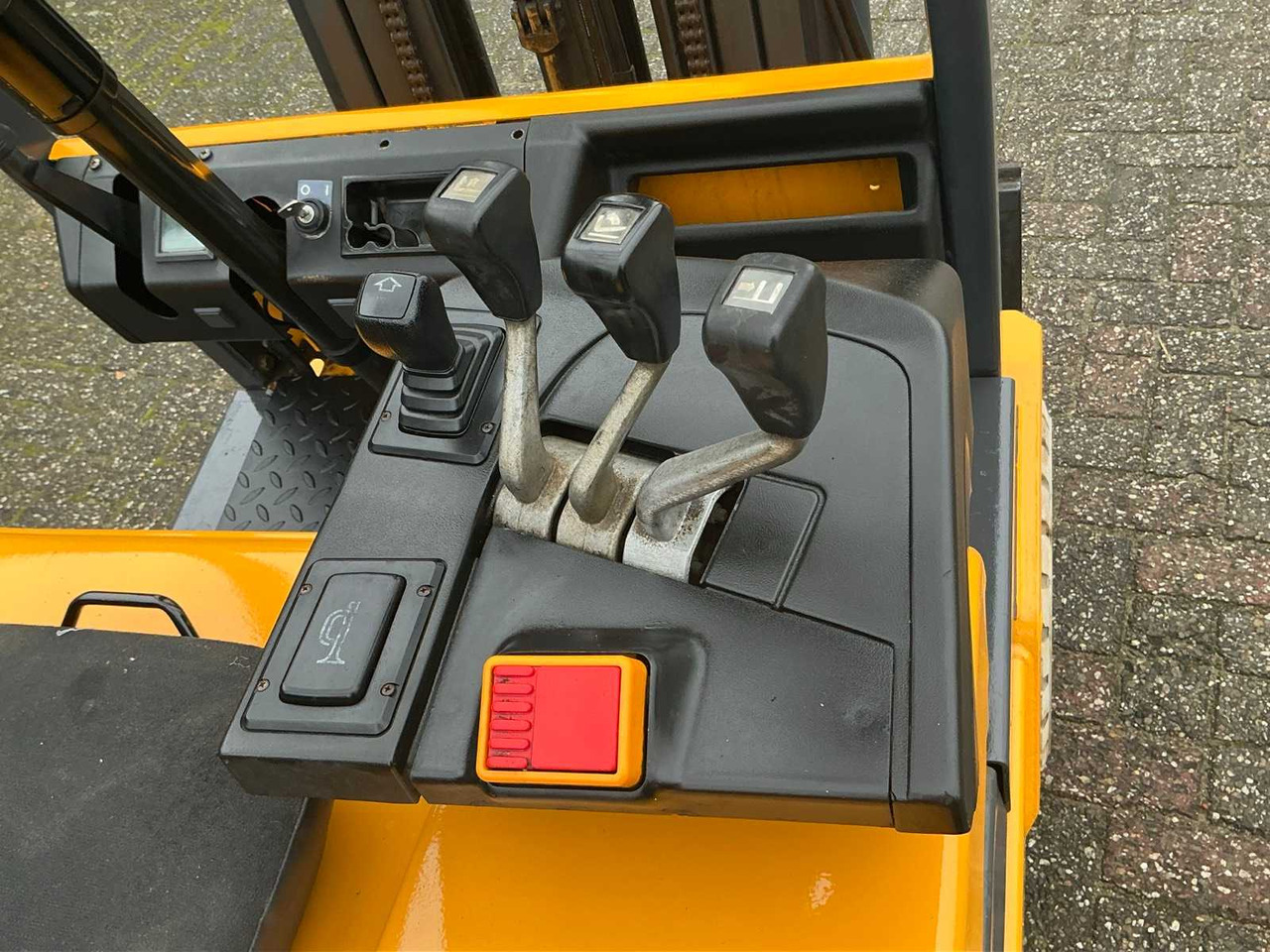 Περονοφόρο όχημα 2000 JUNGHEINRICH FORKLIFT: φωτογραφία 15 Περονοφόρο όχημα 2000 JUNGHEINRICH FORKLIFT: φωτογραφία 15