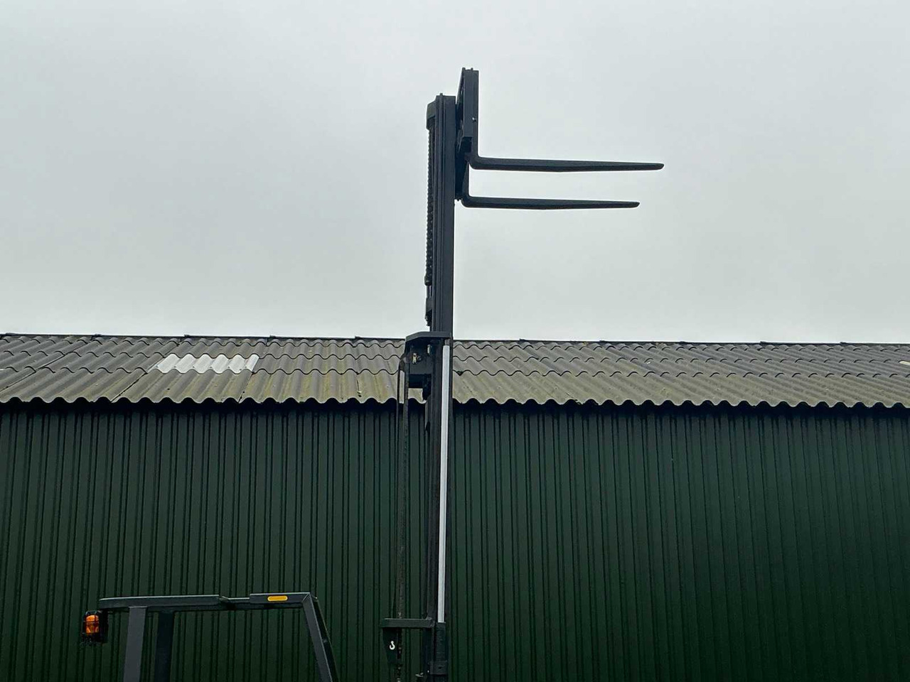 Περονοφόρο όχημα 2000 JUNGHEINRICH FORKLIFT: φωτογραφία 9 Περονοφόρο όχημα 2000 JUNGHEINRICH FORKLIFT: φωτογραφία 9