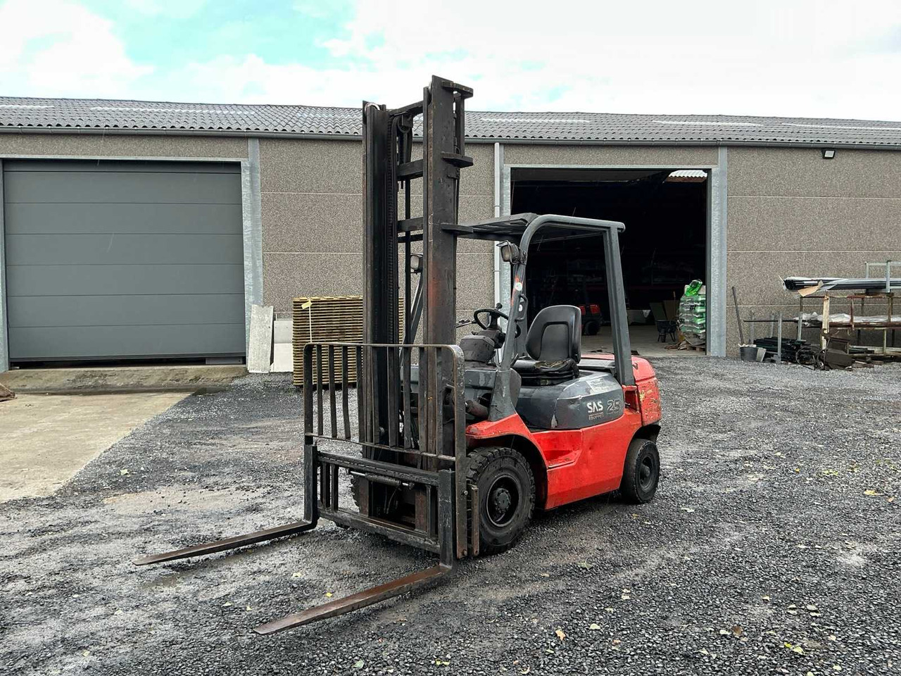 2000 TOYOTA 62-7FDF25 FORKLIFT - Περονοφόρο όχημα: φωτογραφία 1 2000 TOYOTA 62-7FDF25 FORKLIFT - Περονοφόρο όχημα: φωτογραφία 1