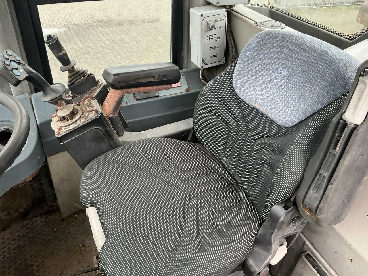 Ελαστιχοφόρος φορτωτής 2000 WORK ETHIC WG35D SHOVEL: φωτογραφία 29 Ελαστιχοφόρος φορτωτής 2000 WORK ETHIC WG35D SHOVEL: φωτογραφία 29