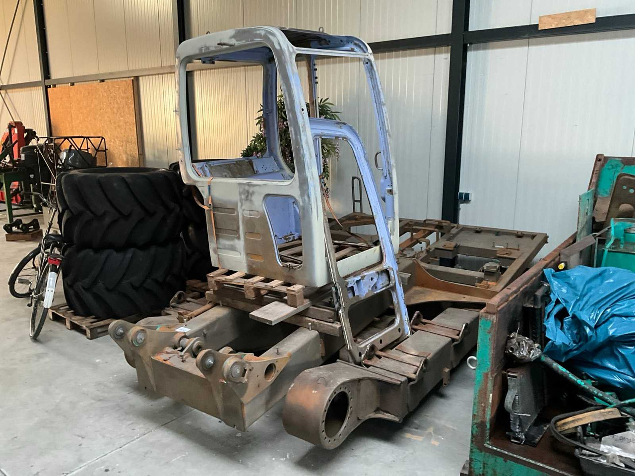 2001 KOMATSU CD 60-R ROTARY TRACK DUMPER - Μίνι ανατρεπόμενο: φωτογραφία 5 2001 KOMATSU CD 60-R ROTARY TRACK DUMPER - Μίνι ανατρεπόμενο: φωτογραφία 5