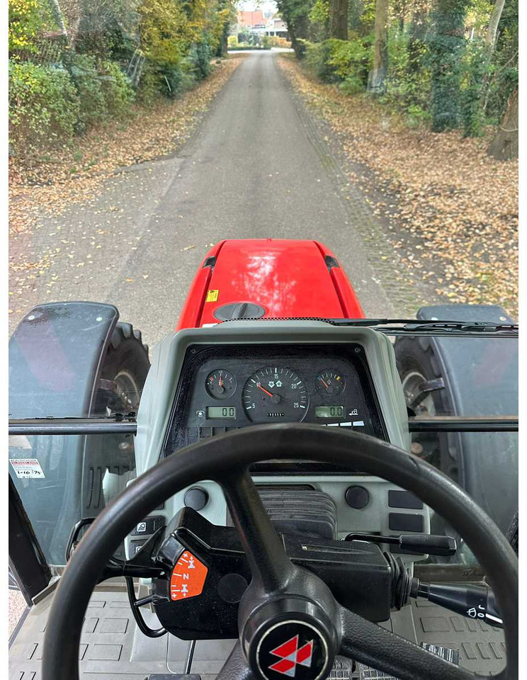 Τρακτέρ 2002 MASSEY FERGUSON 6255 FOUR WHEEL DRIVE FARM TRACTOR: φωτογραφία 6