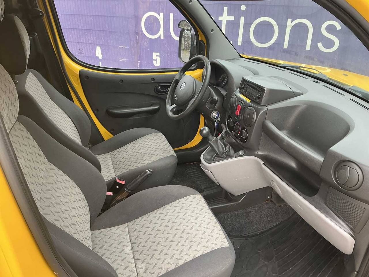 2006 - FIAT - DOBLÒ - 1.3 MJ BASIC - COMMERCIAL VEHICLE - Ελαφρύ επαγγελματικό: φωτογραφία 5 2006 - FIAT - DOBLÒ - 1.3 MJ BASIC - COMMERCIAL VEHICLE - Ελαφρύ επαγγελματικό: φωτογραφία 5