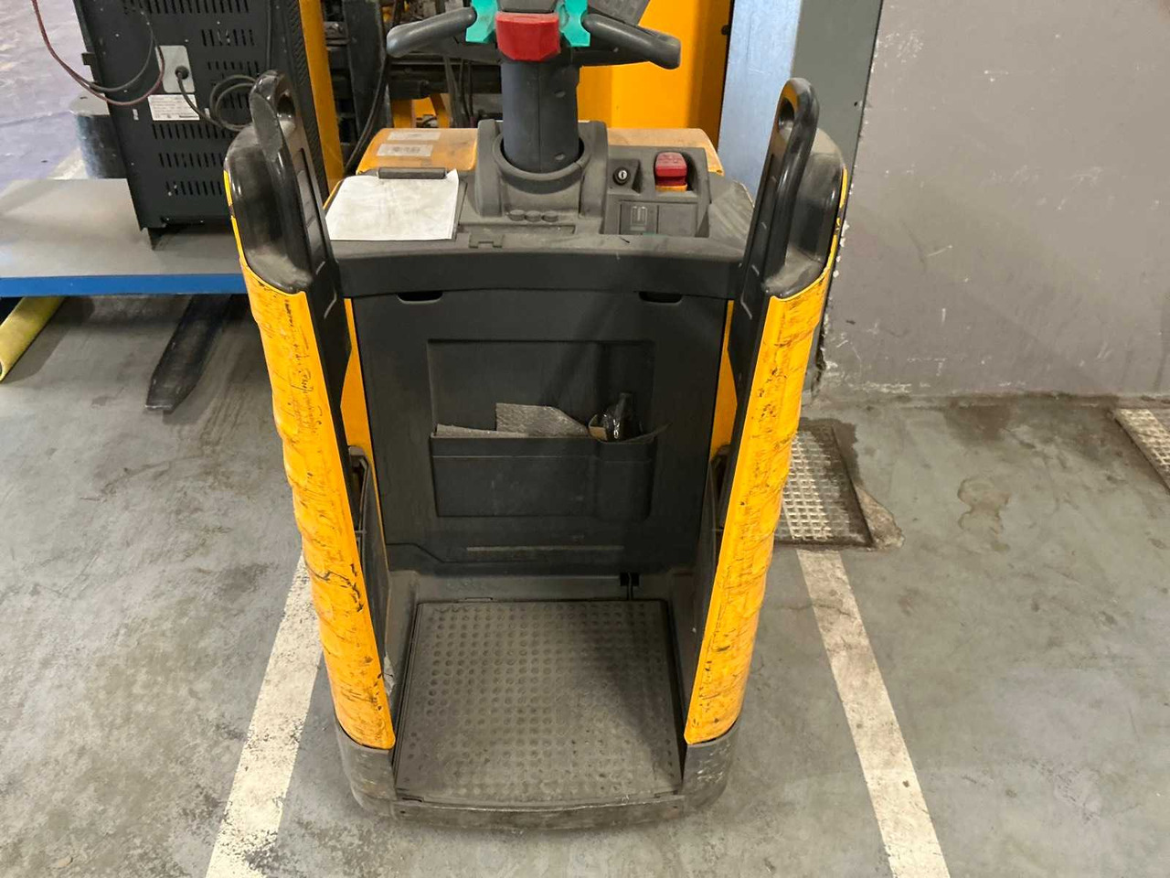 2009 JUNGHEINRICH FORKLIFT - Περονοφόρο όχημα: φωτογραφία 5 2009 JUNGHEINRICH FORKLIFT - Περονοφόρο όχημα: φωτογραφία 5