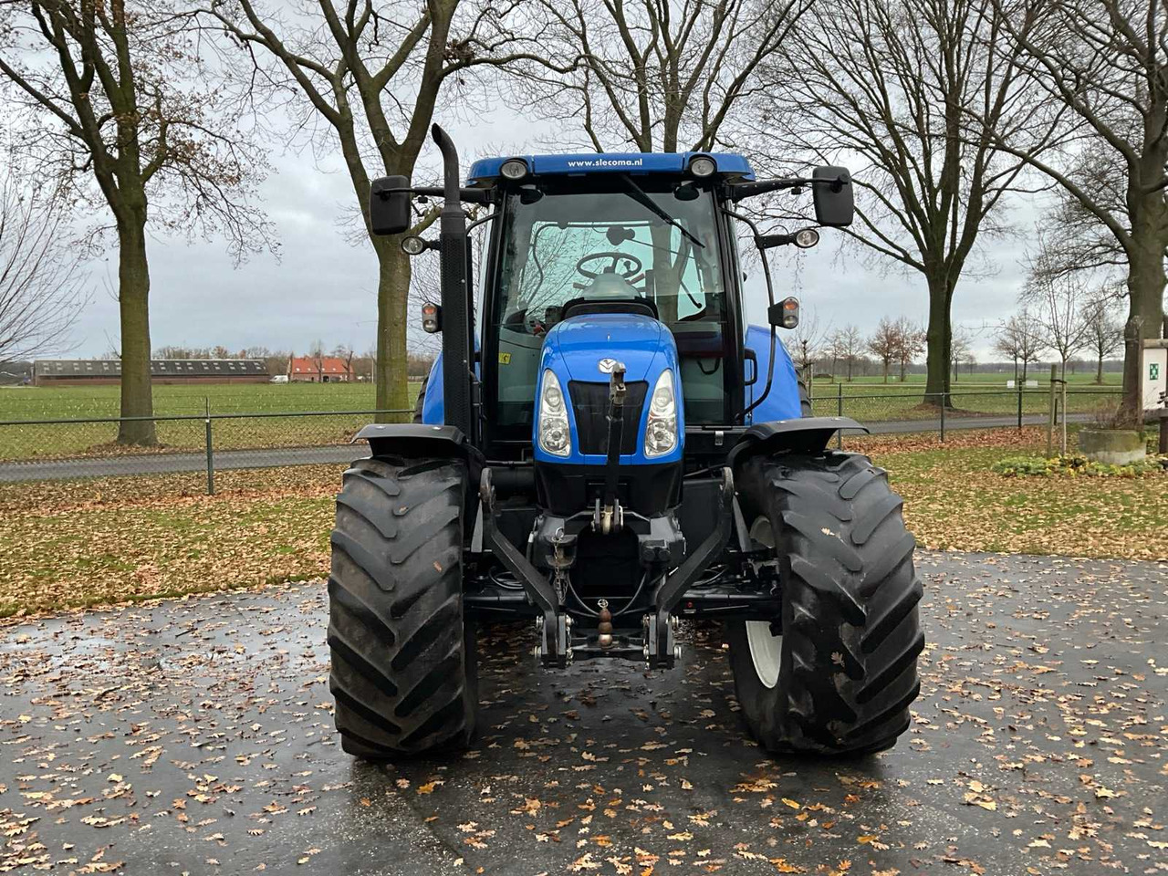 2011 NEW HOLLAND T6020 ELITE FOUR WHEEL DRIVE FARM TRACTOR - Τρακτέρ: φωτογραφία 2 2011 NEW HOLLAND T6020 ELITE FOUR WHEEL DRIVE FARM TRACTOR - Τρακτέρ: φωτογραφία 2