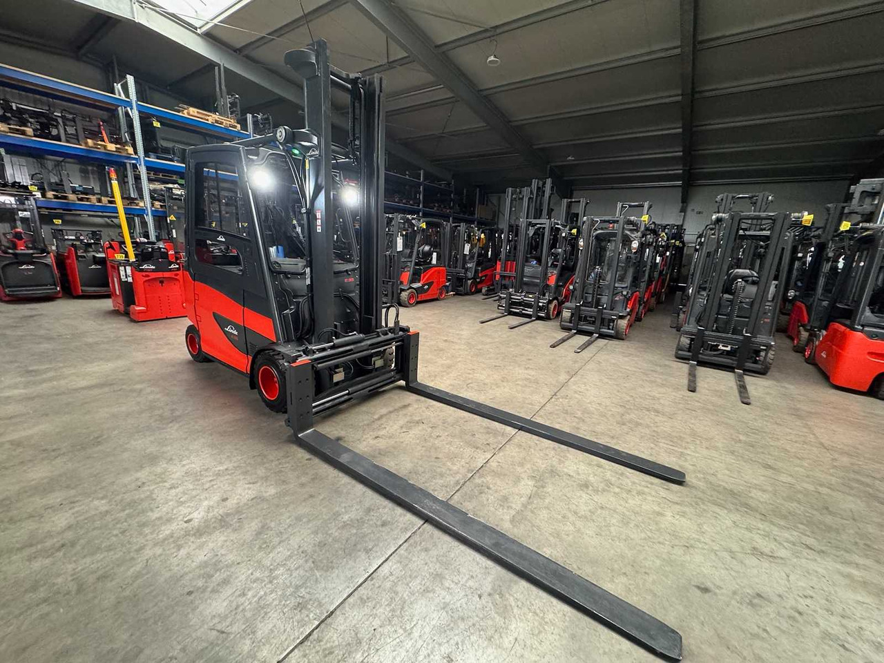 2015 SERVICE+UVV 11/2026 LINDE E35HL 3,500KG ELECTRIC FORKLIFT 10,865 HOURS E30 E40 - Περονοφόρο όχημα: φωτογραφία 2 2015 SERVICE+UVV 11/2026 LINDE E35HL 3,500KG ELECTRIC FORKLIFT 10,865 HOURS E30 E40 - Περονοφόρο όχημα: φωτογραφία 2