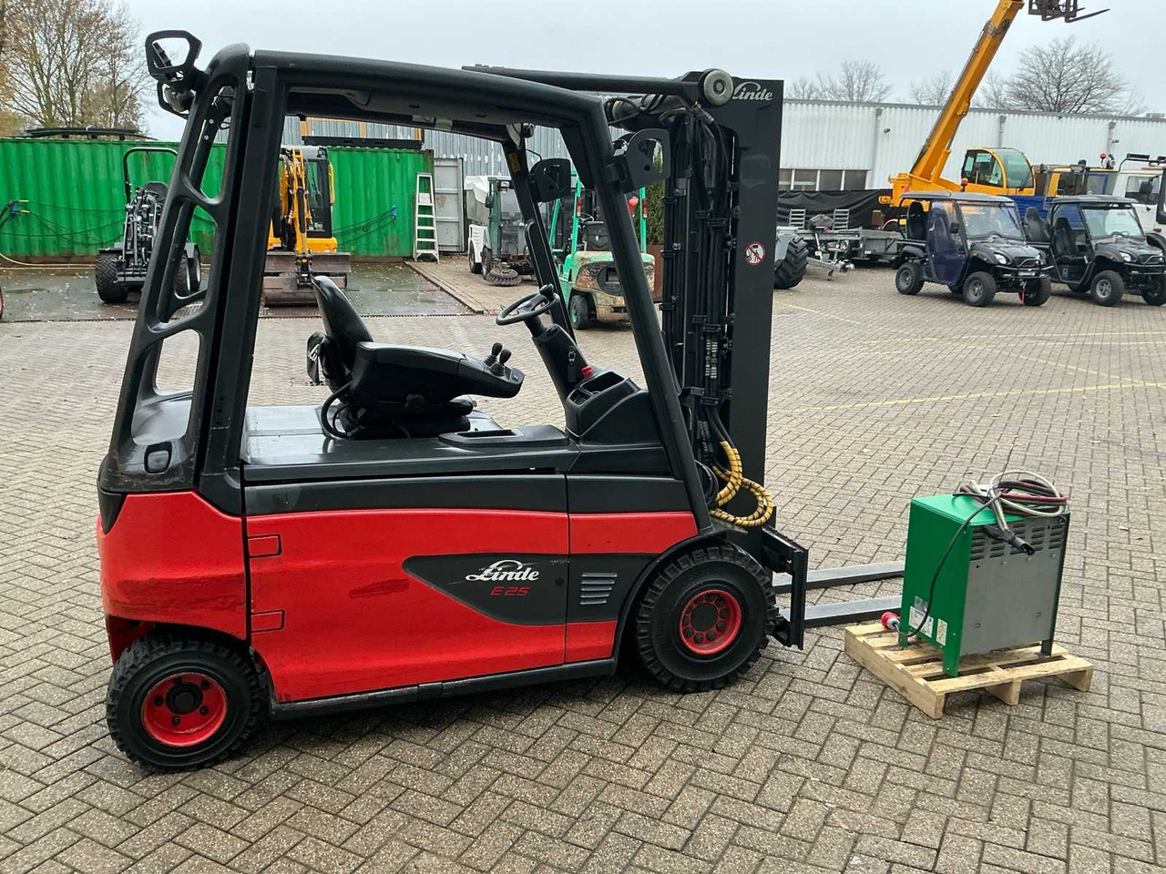 Περονοφόρο όχημα 2017 LINDE E25L-01 FORKLIFT TRUCK: φωτογραφία 6 Περονοφόρο όχημα 2017 LINDE E25L-01 FORKLIFT TRUCK: φωτογραφία 6