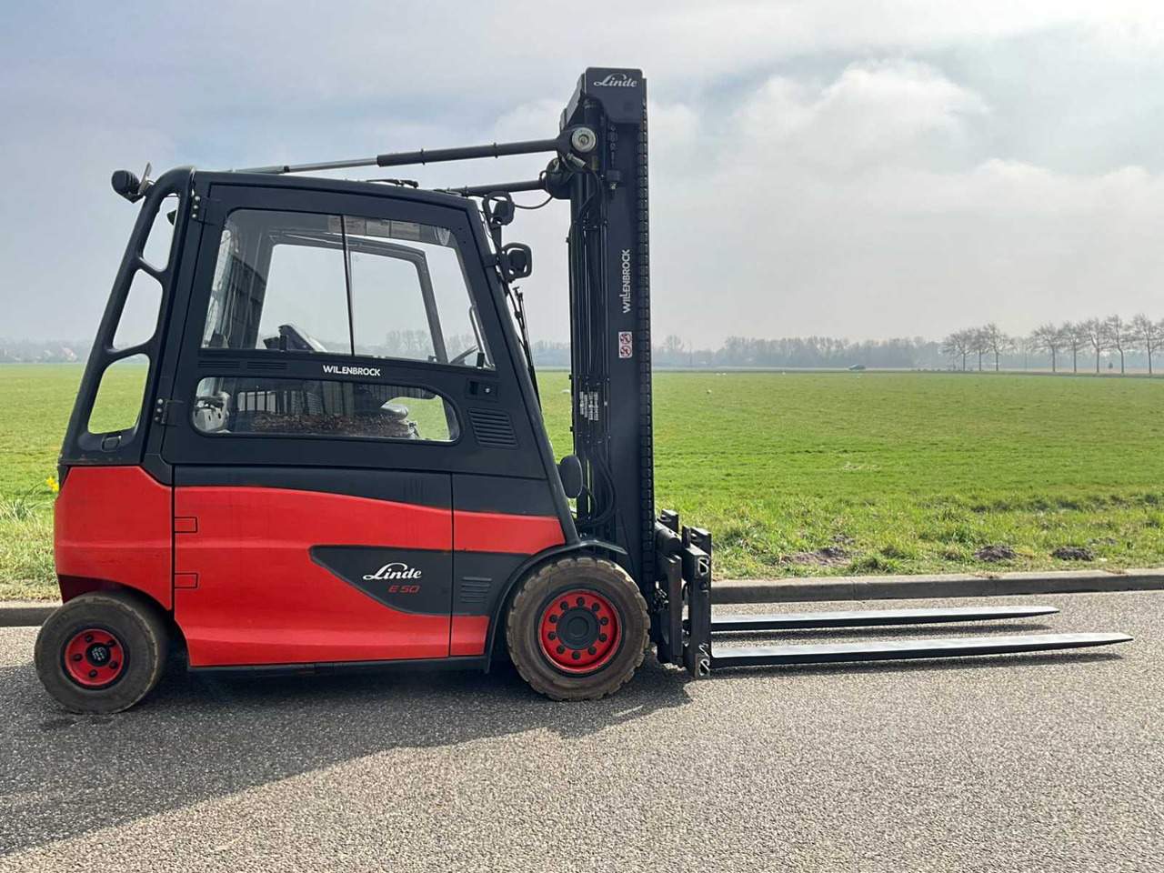2017 LINDE E50HL 5000KG FORKLIFT TRUCK PACKED WITH OPTIONS - Περονοφόρο όχημα: φωτογραφία 4 2017 LINDE E50HL 5000KG FORKLIFT TRUCK PACKED WITH OPTIONS - Περονοφόρο όχημα: φωτογραφία 4