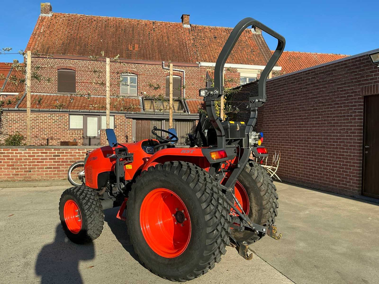 2020 KUBOTA L1361 FOUR WHEEL DRIVE FARM TRACTOR - Τρακτέρ: φωτογραφία 3 2020 KUBOTA L1361 FOUR WHEEL DRIVE FARM TRACTOR - Τρακτέρ: φωτογραφία 3