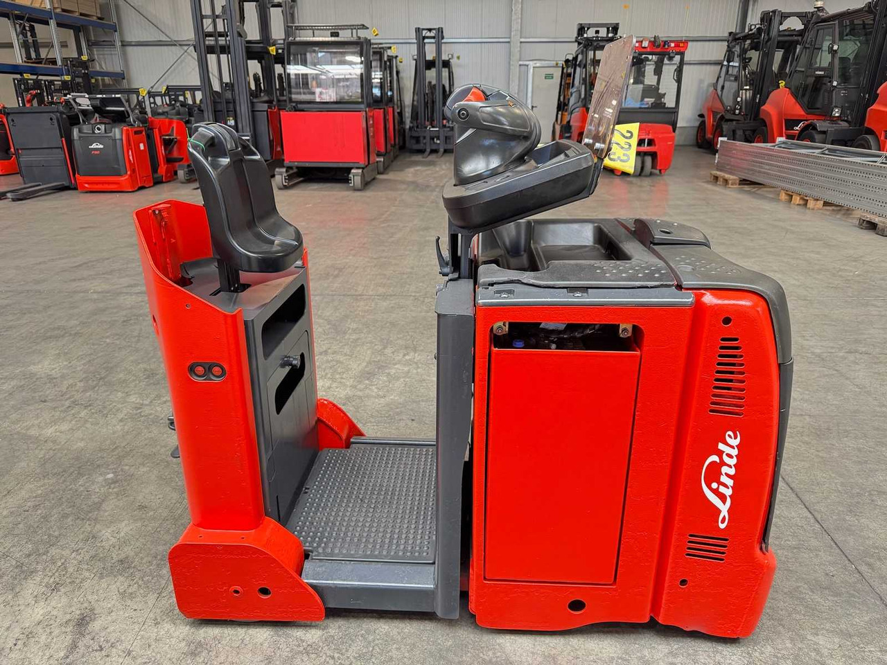 2023 SERVICE + UVV 06/2026 LINDE P50C 5.000KG TRACTOR TOWING VEHICLE TRACTOR 2.633 HOURS 500AH BATTERY - Περονοφόρο όχημα: φωτογραφία 2 2023 SERVICE + UVV 06/2026 LINDE P50C 5.000KG TRACTOR TOWING VEHICLE TRACTOR 2.633 HOURS 500AH BATTERY - Περονοφόρο όχημα: φωτογραφία 2