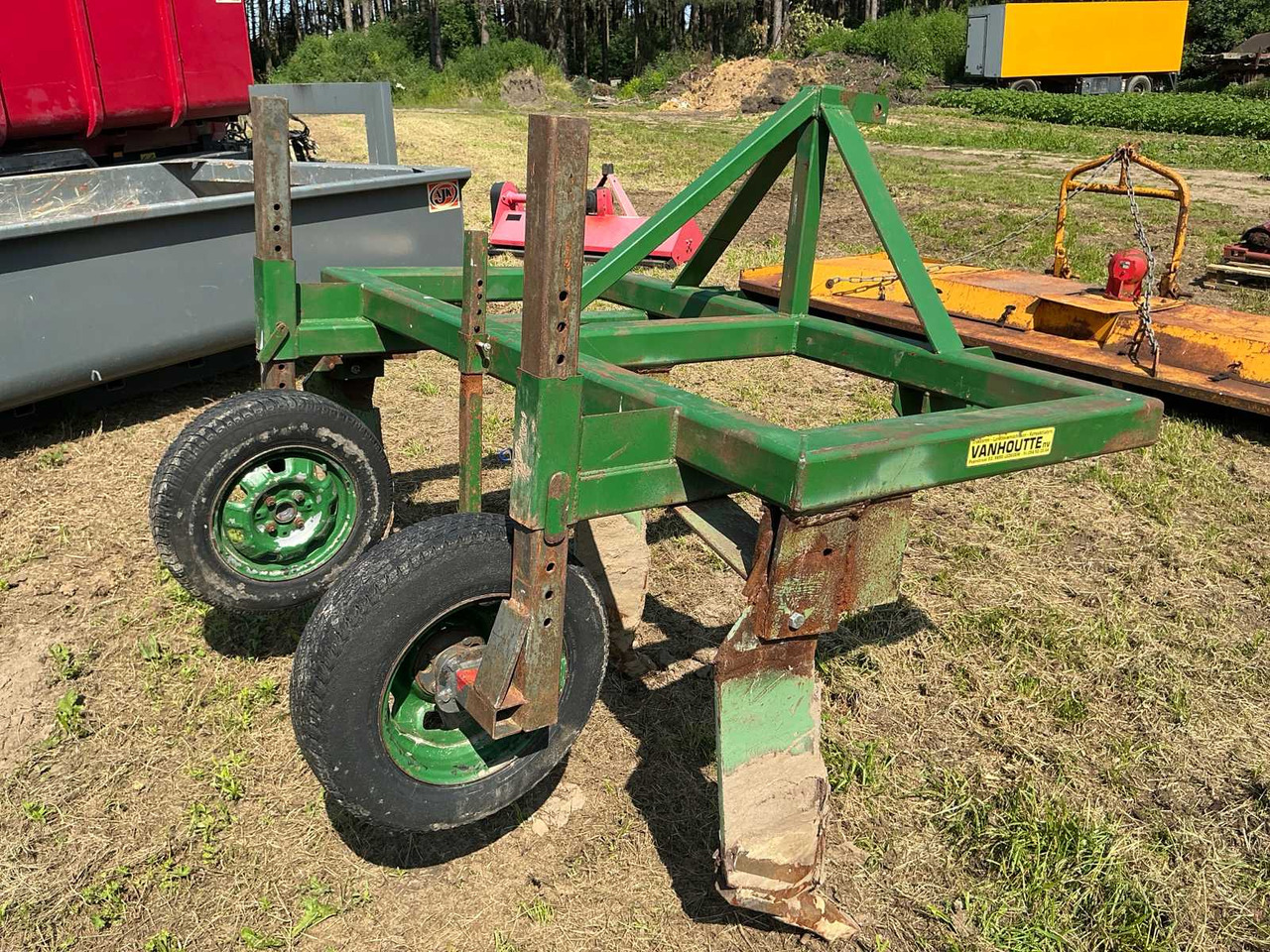 3-tooth subsoiler - Ρίπερ: φωτογραφία 3 3-tooth subsoiler - Ρίπερ: φωτογραφία 3