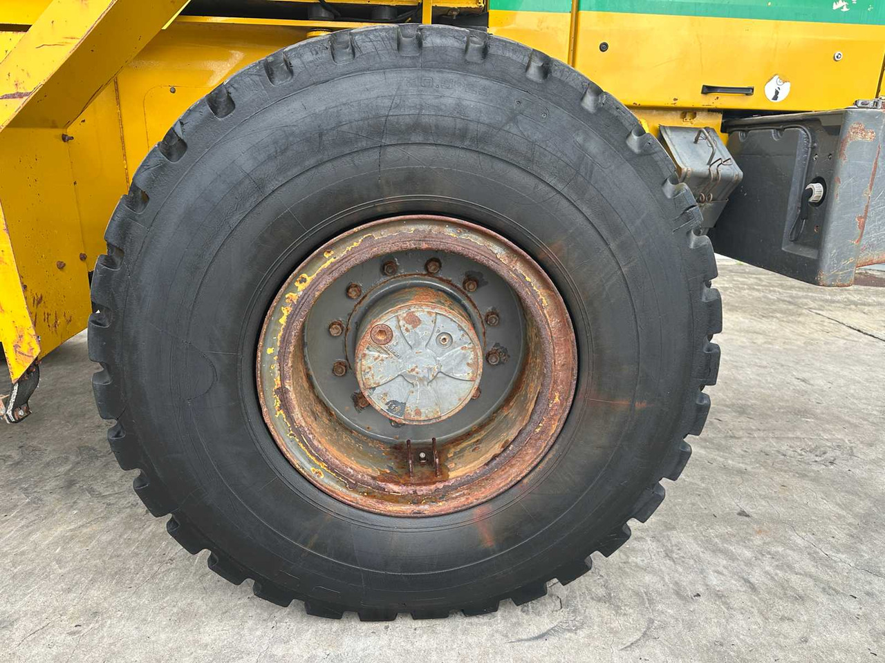 Ελαστιχοφόρος φορτωτής AHLMANN - 1999 - AS200 - SHOVEL: φωτογραφία 17