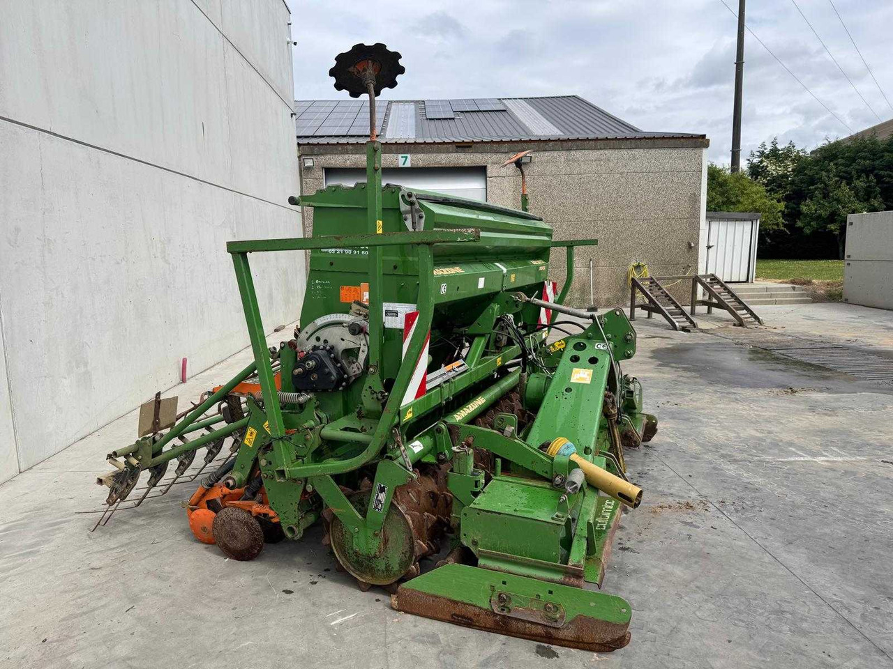 Amazone AD303 + KG303 - Σπαρτική μηχανή ακριβείας: φωτογραφία 4 Amazone AD303 + KG303 - Σπαρτική μηχανή ακριβείας: φωτογραφία 4