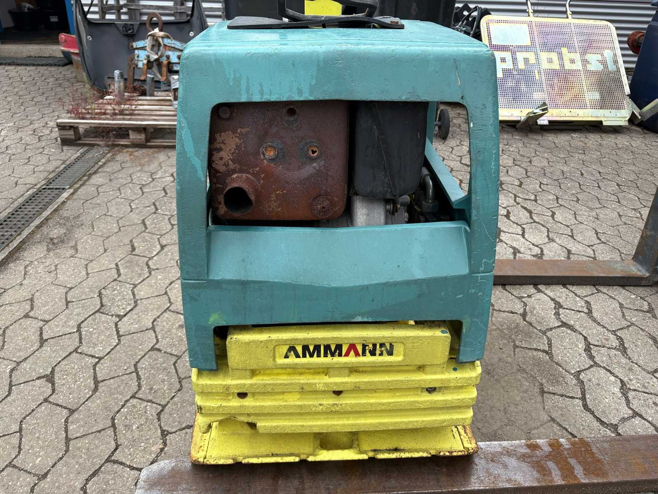 Ammann APH 6530 - Δονητική πλάκα: φωτογραφία 3 Ammann APH 6530 - Δονητική πλάκα: φωτογραφία 3