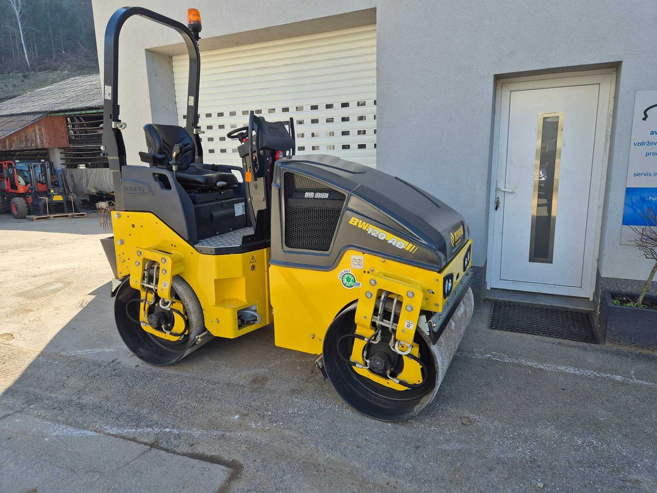 BOMAG BW 120 AD-5 - Ασφαλτικός οδοστρωτήρας: φωτογραφία 2 BOMAG BW 120 AD-5 - Ασφαλτικός οδοστρωτήρας: φωτογραφία 2