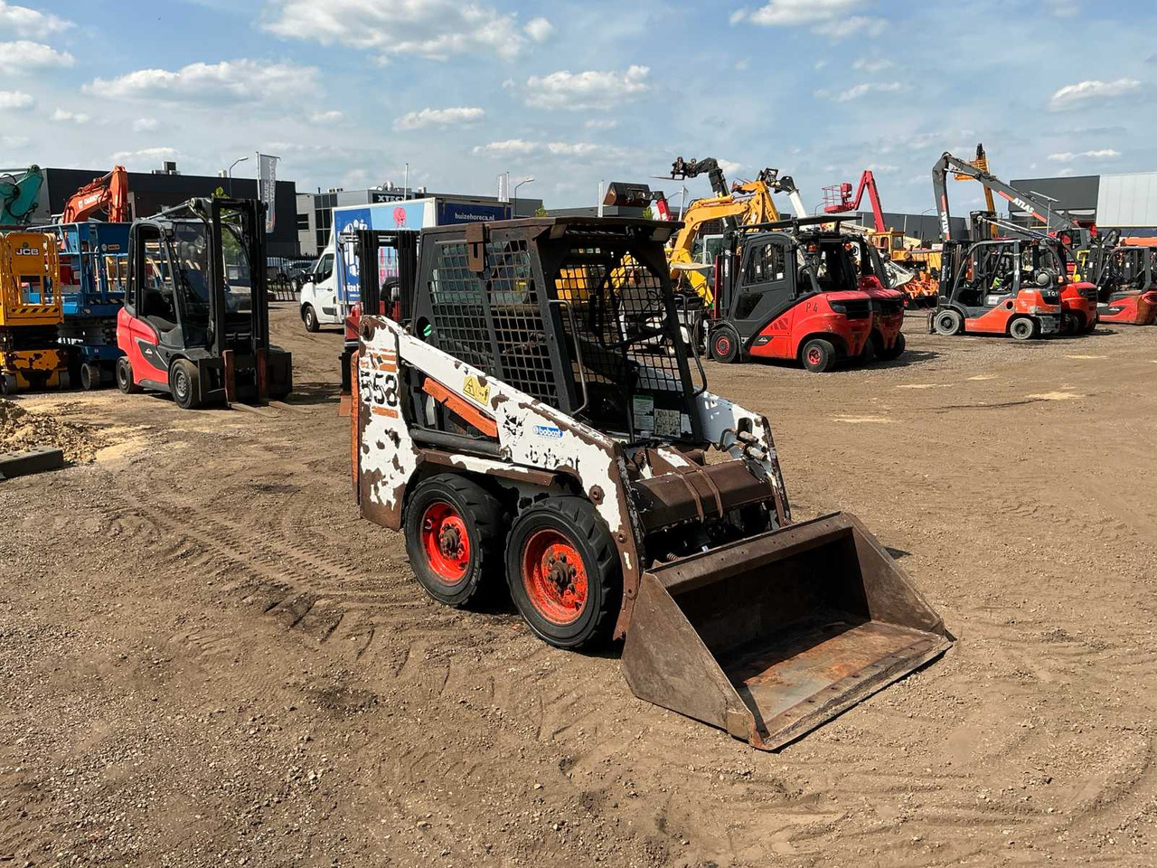 Bobcat 553 - Φορτωτής πλάγιας ολίσθησης: φωτογραφία 5 Bobcat 553 - Φορτωτής πλάγιας ολίσθησης: φωτογραφία 5