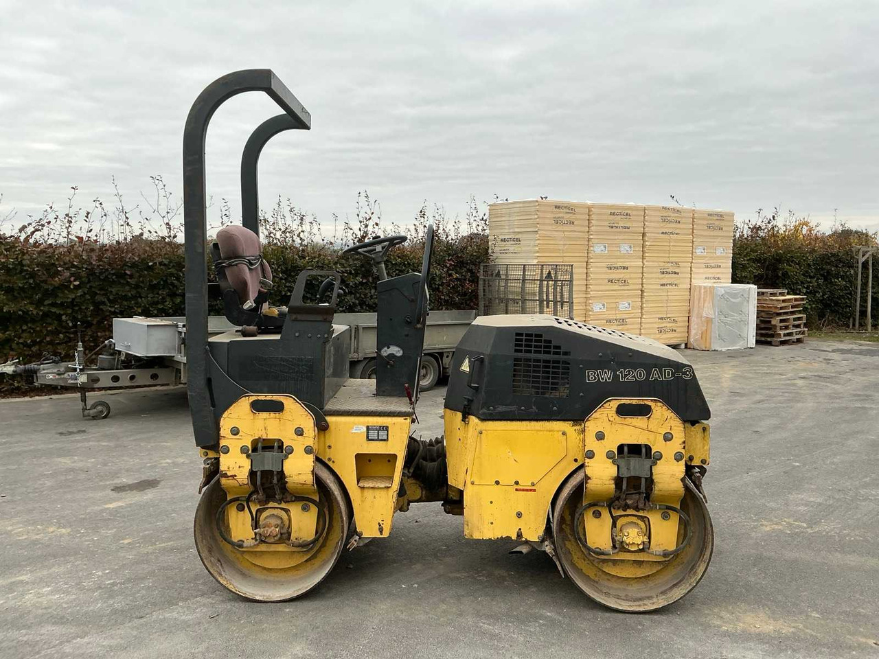 Bomag BW 120 AD-3 - Ασφαλτικός οδοστρωτήρας: φωτογραφία 4 Bomag BW 120 AD-3 - Ασφαλτικός οδοστρωτήρας: φωτογραφία 4