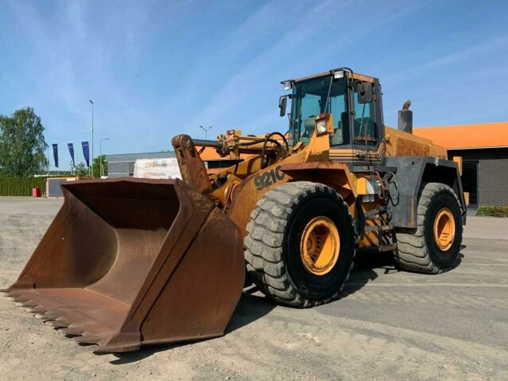 CASE 921C - 2000 - 921C SHOVEL - BULLDOZER - Μπουλντόζα: φωτογραφία 1 CASE 921C - 2000 - 921C SHOVEL - BULLDOZER - Μπουλντόζα: φωτογραφία 1