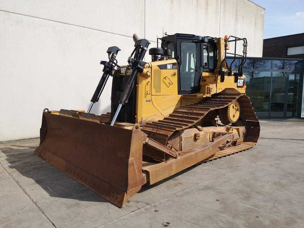 CATERPILLAR D6T LGP - Μπουλντόζα: φωτογραφία 2 CATERPILLAR D6T LGP - Μπουλντόζα: φωτογραφία 2