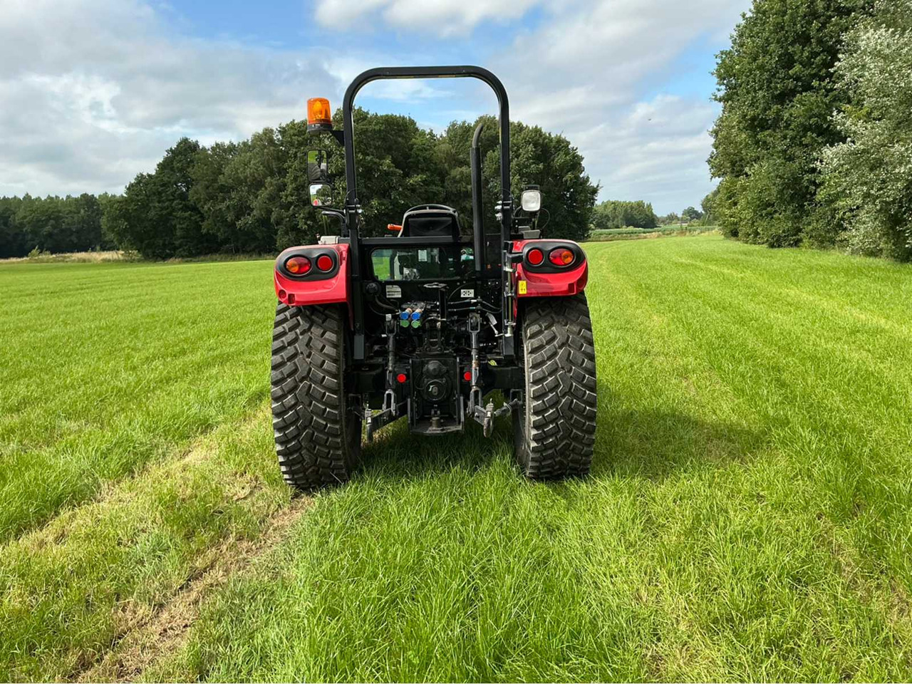 Case IH Farmall 55 A - Μικρό τρακτέρ: φωτογραφία 5 Case IH Farmall 55 A - Μικρό τρακτέρ: φωτογραφία 5