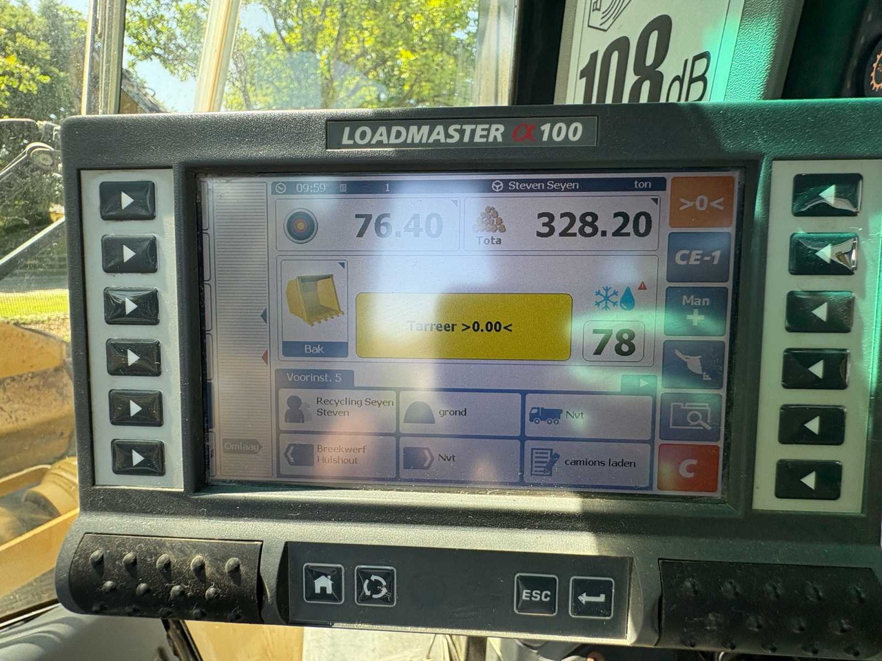 Ελαστιχοφόρος φορτωτής Caterpillar / CAT 972 K: φωτογραφία 18
