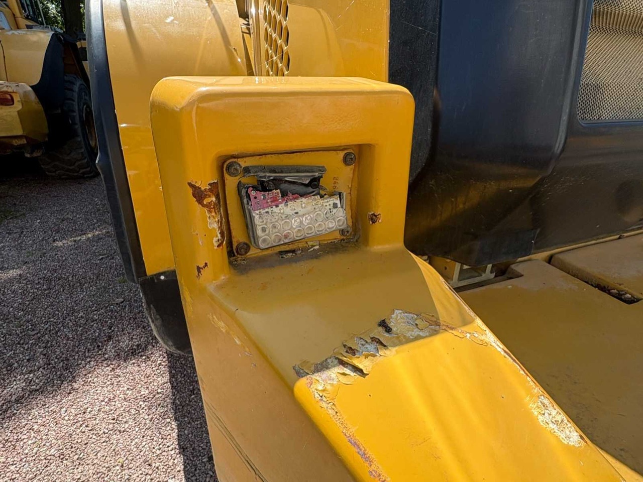 Ελαστιχοφόρος φορτωτής Caterpillar / CAT 972 K: φωτογραφία 15